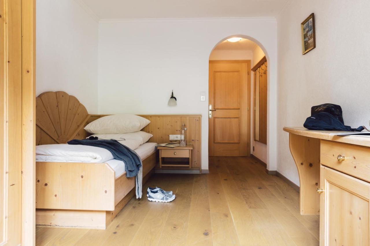 Hotel Jaegerhof Zams Ngoại thất bức ảnh