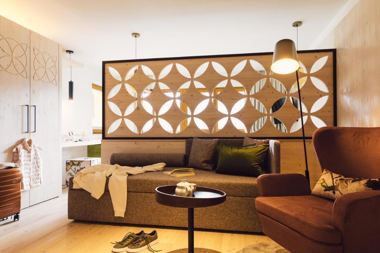 Hotel Jaegerhof Zams Ngoại thất bức ảnh