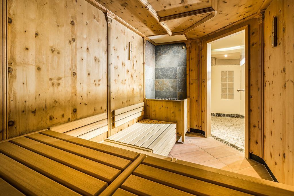 Hotel Jaegerhof Zams Ngoại thất bức ảnh
